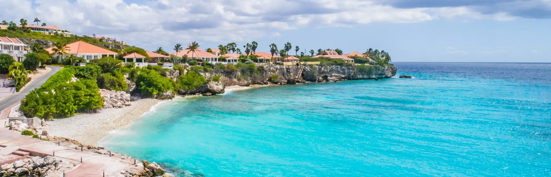 Coral Estate Rentals 02