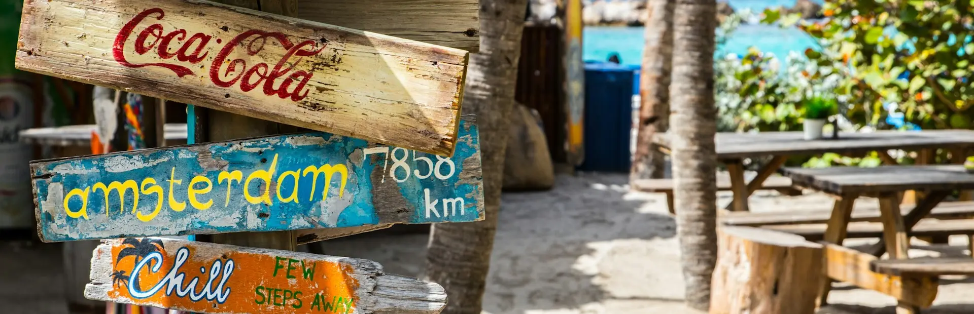 Curacao signs
