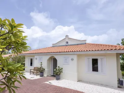 Picture110 639025734869663885