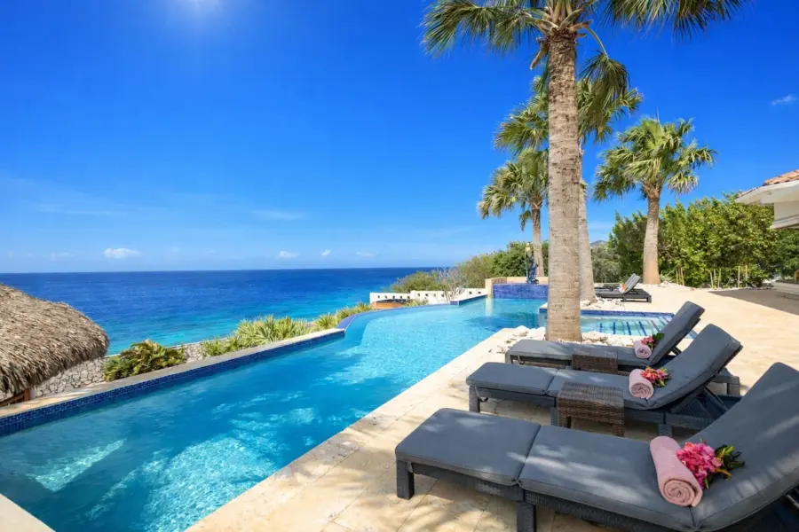 Picture110 639116801416415651